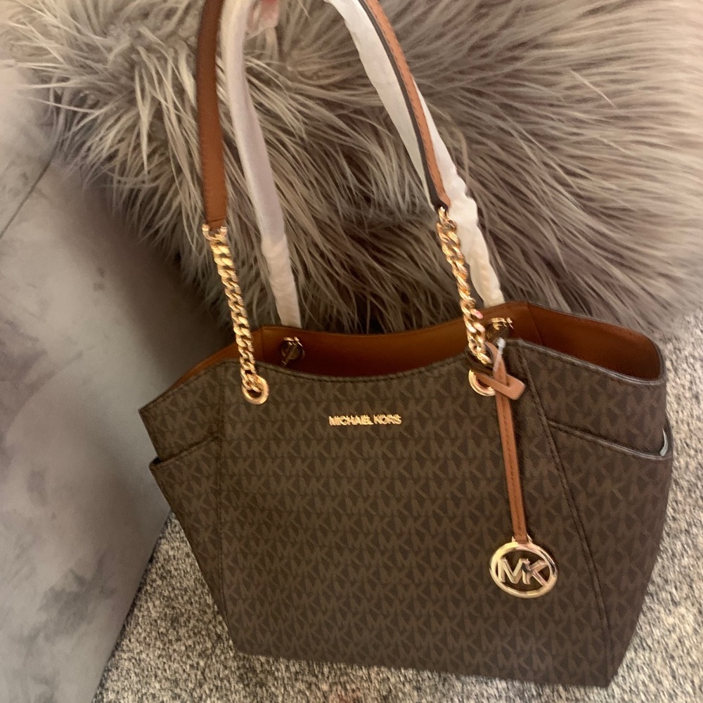 Michael Kors MK